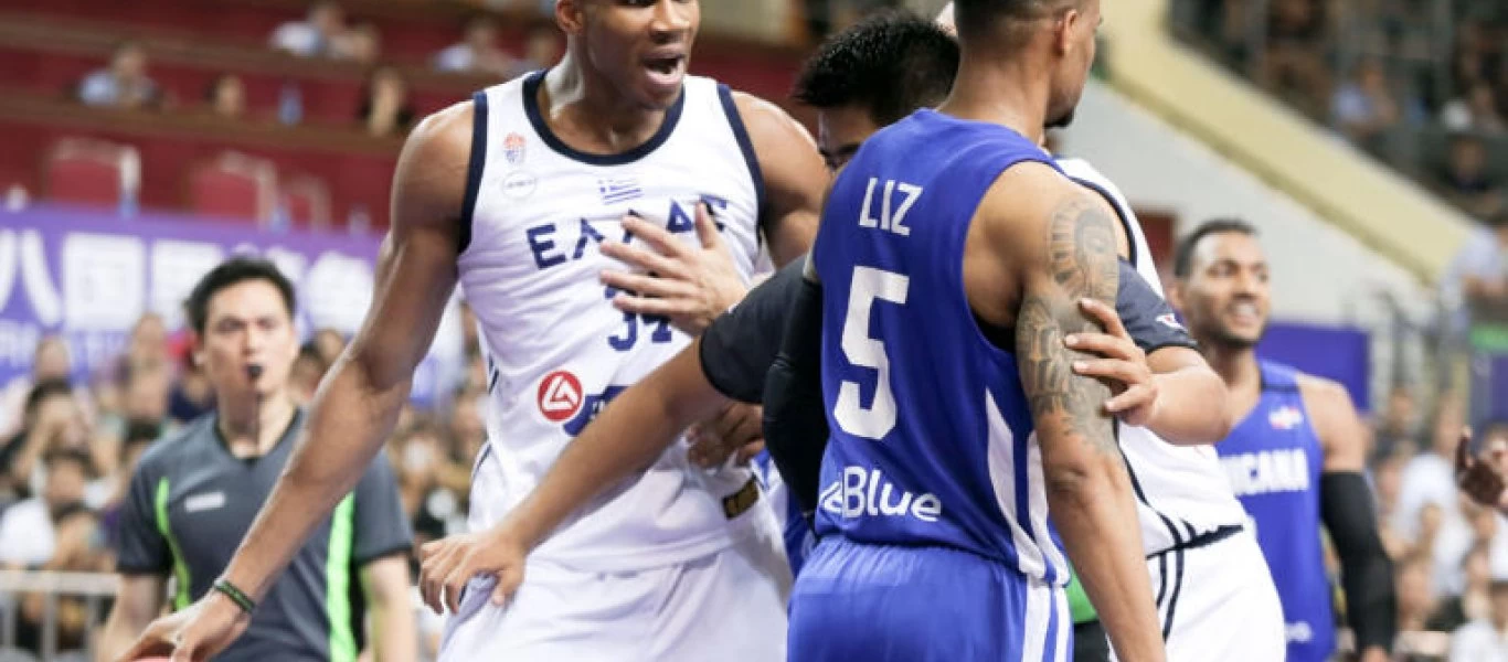 Αντετοκούνμπο: Ρεκόρ πόντων με τη φανέλα της Εθνικής Ελλάδας (βίντεο)